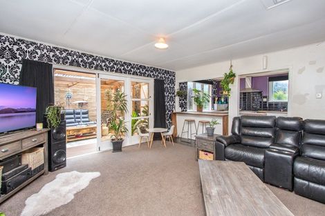 Photo of property in 38 Patetere Street, Mamaku, 3020