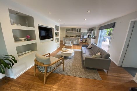 Photo of property in 3 Tauhinu Road, Greenhithe, Auckland, 0632