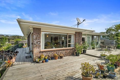 Photo of property in 85 Weatherly Road, Torbay, Auckland, 0630