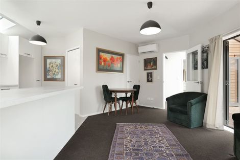 Photo of property in 30 Gilmour Terrace, Lyttelton, 8082