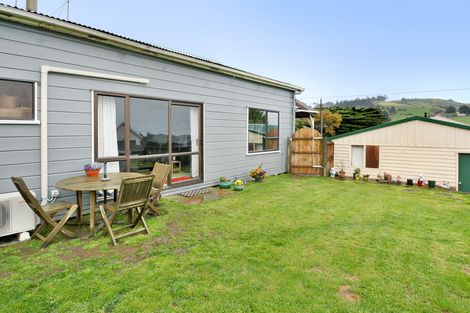 Photo of property in 2a Neill Street, Green Island, Dunedin, 9018