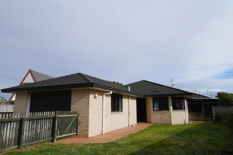 Photo of property in 15a Watson Drive, Paraparaumu Beach, Paraparaumu, 5032