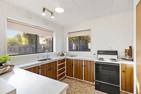 Photo of property in 18a Pahiatua Street, Hokowhitu, Palmerston North, 4410