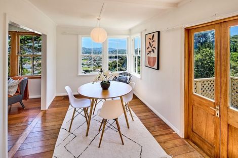 Photo of property in 106 Sidlaw Street, Strathmore Park, Wellington, 6022