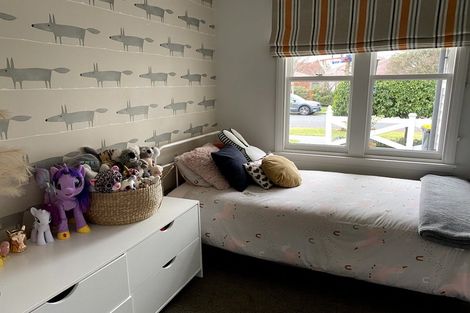 Photo of property in 107 Hamilton Avenue, Ilam, Christchurch, 8041