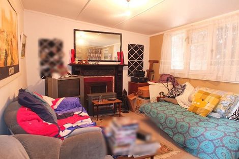 Photo of property in 4 Punga Street, Tangimoana, 4822