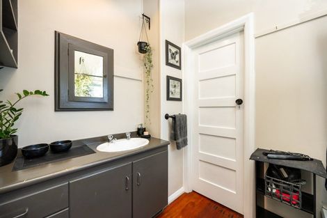 Photo of property in 101 Alexandra Crescent, Hastings, 4122