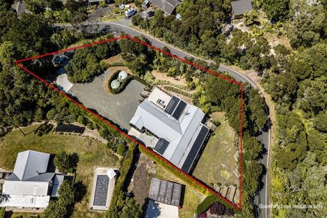 Photo of property in 5 Ngarahana Avenue, Paremoremo, Auckland, 0632