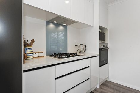 Photo of property in 2/39 Morrinsville Road, Hillcrest, Hamilton, 3216