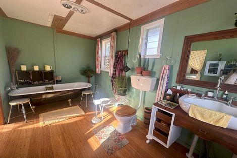 Photo of property in 30 Huia Street, Ohura, 3926