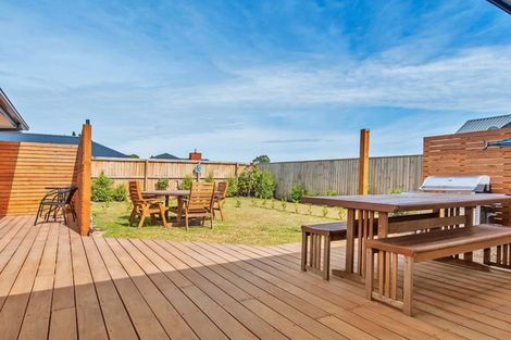 Photo of property in 15 Kingsdowne Drive, West Melton, 7618