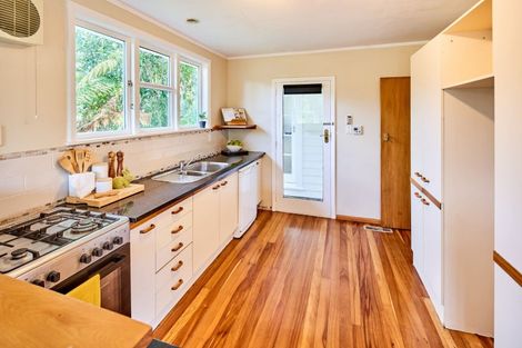 Photo of property in 15a Dunns Street, Silverstream, Upper Hutt, 5019