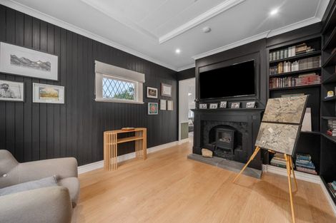 Photo of property in 215 Takapu Road, Takapu Valley, Wellington, 5028