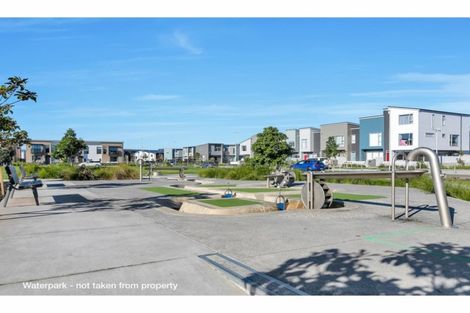 Photo of property in 24 Rangihina Road, Hobsonville, Auckland, 0616