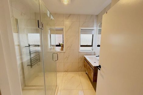 Photo of property in 93a Litten Road, Cockle Bay, Auckland, 2014