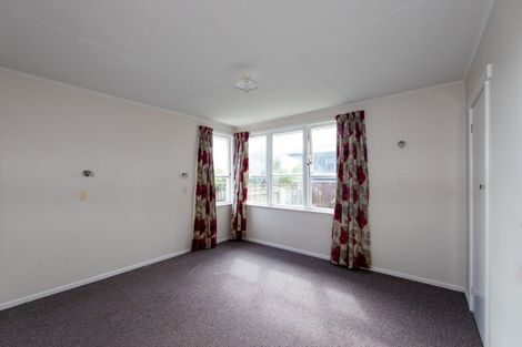 Photo of property in 16 Lipscombe Crescent, Havelock North, 4130