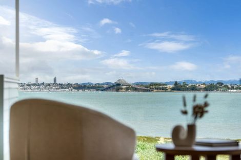 Photo of property in 22 Walter Street, Hauraki, Auckland, 0622