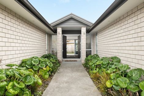 Photo of property in 95 Puhirake Crescent, Pyes Pa, Tauranga, 3112