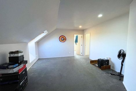 Photo of property in 126 Wiseley Road, West Harbour, Auckland, 0618