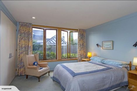 Photo of property in 23 Golf Road, Heretaunga, Upper Hutt, 5018