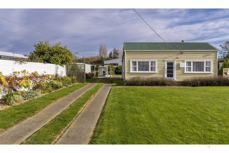 Photo of property in 9 Waimate Highway, Makikihi, Waimate, 7978