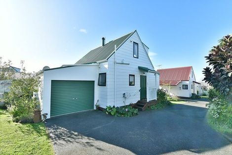 Photo of property in 24a Kawau View Road, Snells Beach, 0920