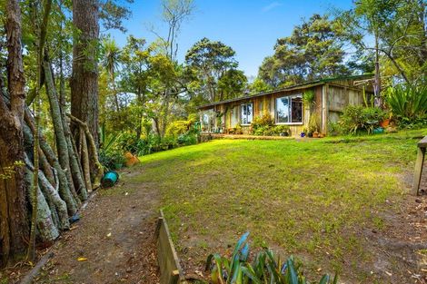 Photo of property in 192 Colwill Road, Massey, Auckland, 0614