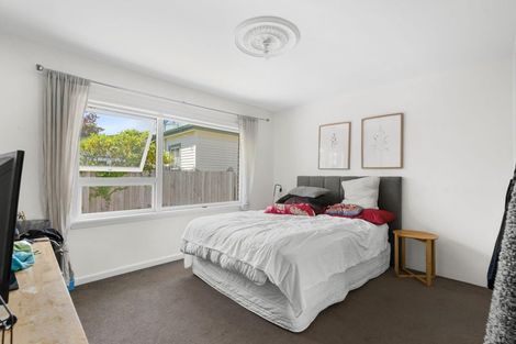 Photo of property in 2/27 Hills Road, Edgeware, Christchurch, 8013