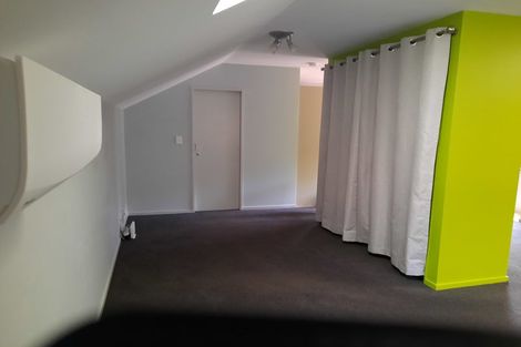 Photo of property in 21 Thatcher Crescent, Crofton Downs, Wellington, 6035