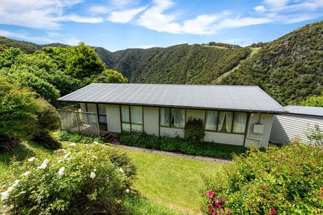 Photo of property in 8 Morepork Lane, Waipori Falls, Outram, 9073