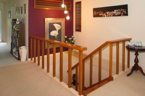 Photo of property in 6 Doon Grove, Papakowhai, Porirua, 5024