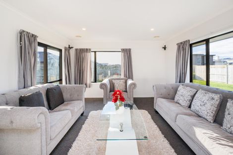 Photo of property in 79 Balrickard Way, Milson, Palmerston North, 4414