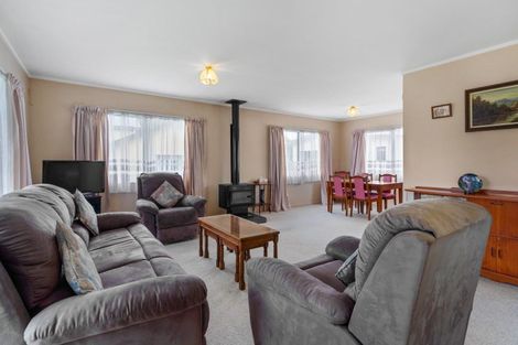 Photo of property in 18 Millhaven Place, Otaki, 5512