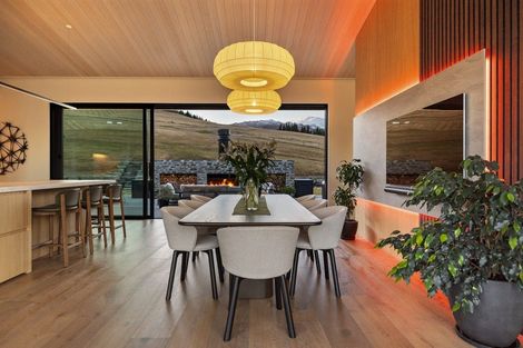 Photo of property in 38 Station Rise, Dalefield, Queenstown, 9371