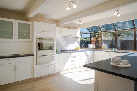 Photo of property in 105 Gardiners Road, Harewood, Christchurch, 8051