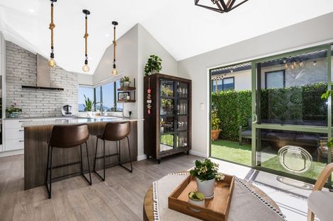 Photo of property in 56 Kakariki Grove, Waikanae, 5036