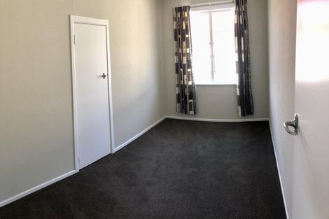 Photo of property in 35 Kettle Avenue, Awapuni, Palmerston North, 4412