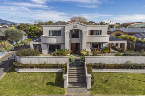 Photo of property in 87 Milne Drive, Paraparaumu, 5032