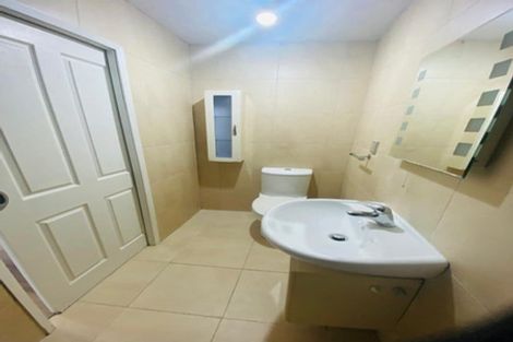 Photo of property in 27 Hale Crescent, Bayview, Auckland, 0629