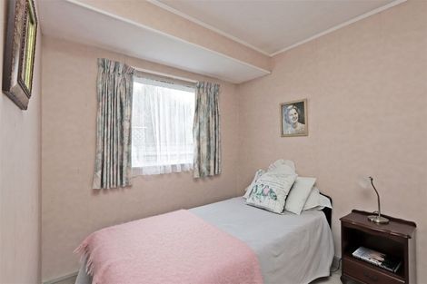 Photo of property in 1229 Louie Street, Parkvale, Hastings, 4122