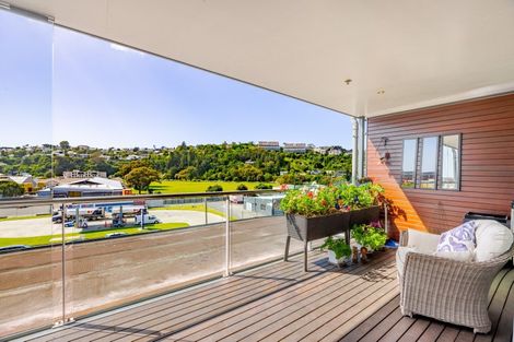 Photo of property in 511d/14 West Quay, Ahuriri, Napier, 4110