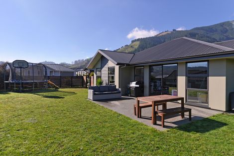 Photo of property in 81 Sanctuary Drive, Stoke, Nelson, 7011