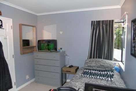 Photo of property in 26 Ramphal Terrace, Khandallah, Wellington, 6035