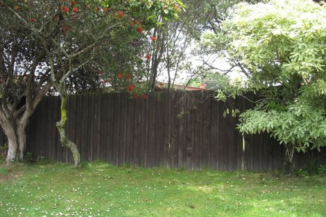 Photo of property in 18 Rosalind Road, Glenfield, Auckland, 0629