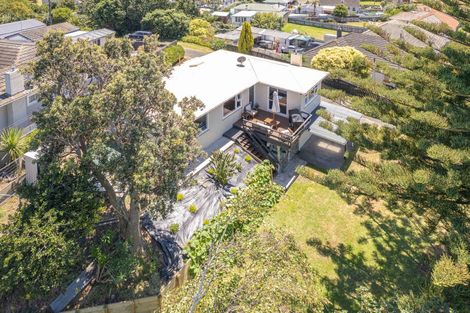 Photo of property in 24 Burns Street, Tawhero, Whanganui, 4501