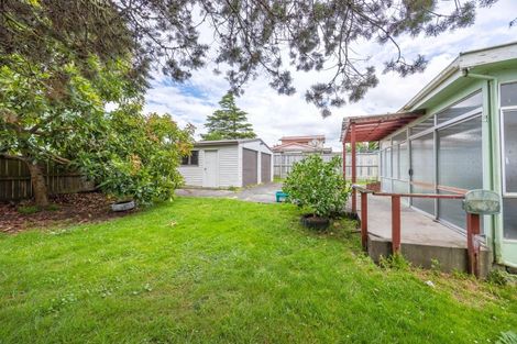 Photo of property in 28 Hakanoa Street, Huntly, 3700