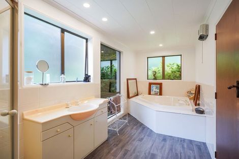 Photo of property in 470 West Plains Road, West Plains, Invercargill, 9874