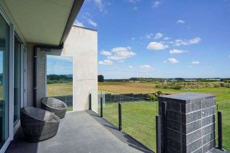 Photo of property in 89 Sunrise Drive, Seaward Bush, Invercargill, 9812