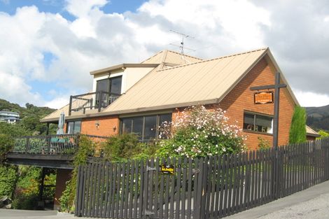 Photo of property in 15 Smith Street, Akaroa, 7520