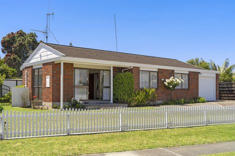 Photo of property in 97a Gloucester Road, Mount Maunganui, 3116